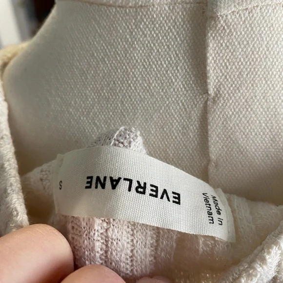 Everlane Cropped Ribbed Button-Up Cardigan - Picture 3 of 3